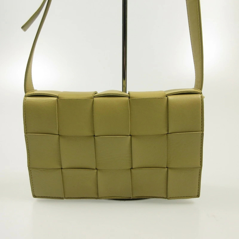 Bottega Veneta Cassette Maxi Shoulder Intrecciato Bag Black